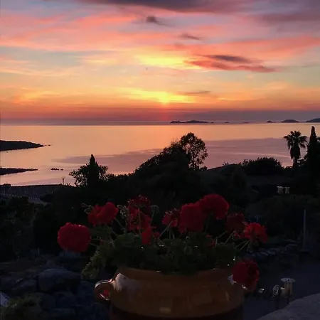 Hébergement de vacances Pozzach'